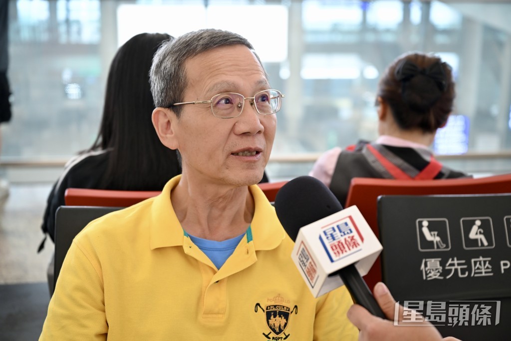 台灣旅客梁先生提前於昨晚10時半抵達機場,惟到今早才獲告知航班需要取消,坦言自己「真倒霉」。 台灣旅客梁先生提前於昨晚10時半抵達機場,惟到今早才獲告知航班需要取消,坦言自己「真倒霉」。