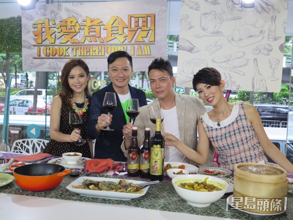 劉明軒曾與陶大宇合作節目《我愛煮食男》。
