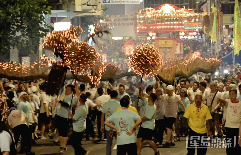 大坑舞火龍將範圍將伸延至銅鑼灣道。資料圖片