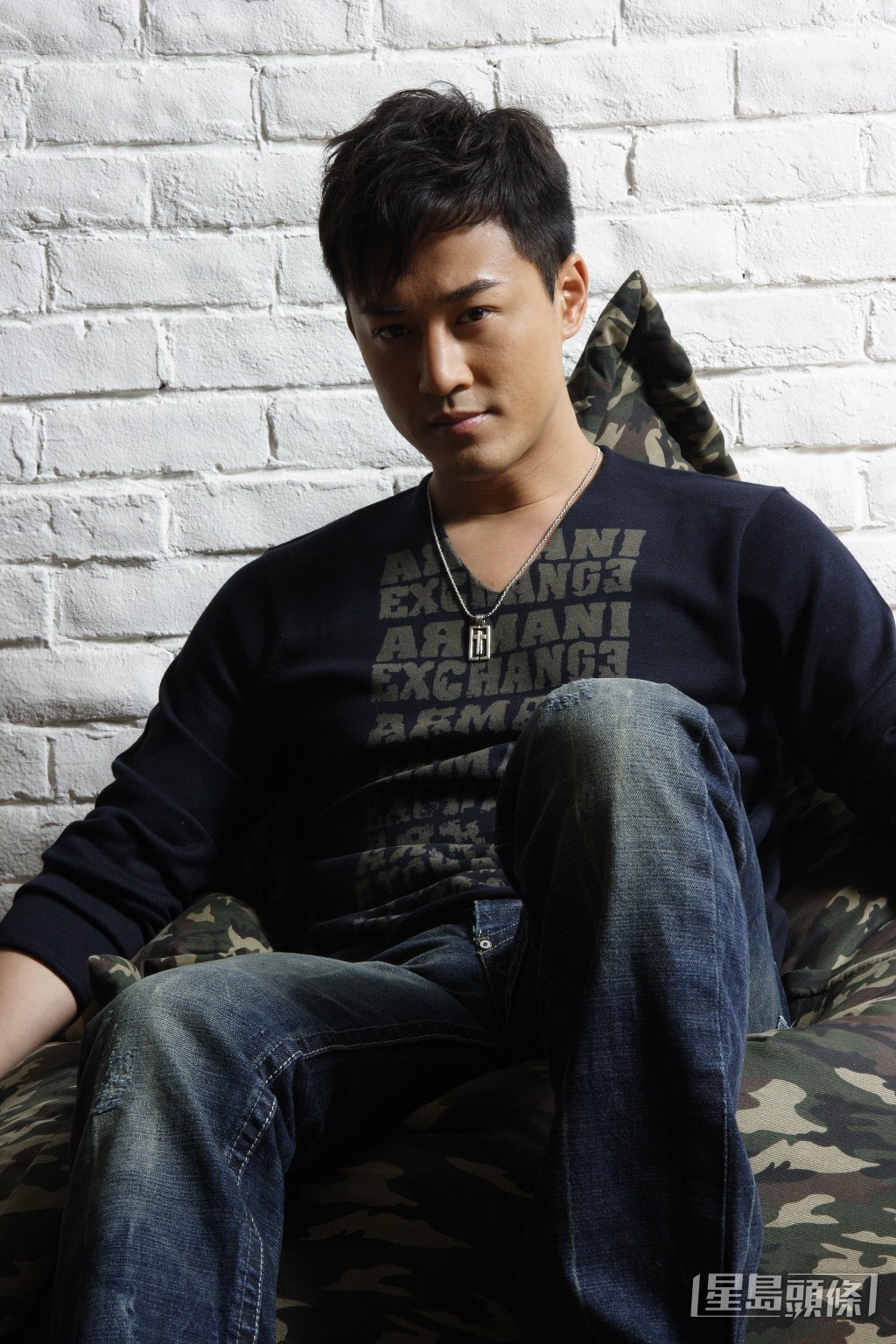林峯曾是TVB靚仔小生。