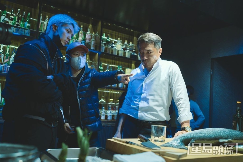 柯導在拍攝過程中沒有跟經驗豐富的九把刀求救,「我們前期已經針對角色及故事討論得很仔細。」 柯導在拍攝過程中沒有跟經驗豐富的九把刀求救,「我們前期已經針對角色及故事討論得很仔細。」