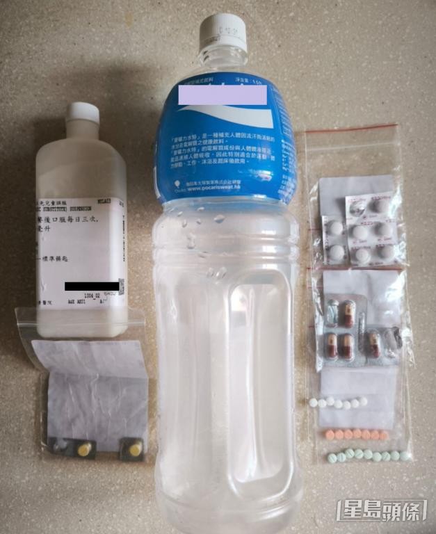 劉先生保留着兒子去世前所服的藥物及電解質飲品。 受訪者提供