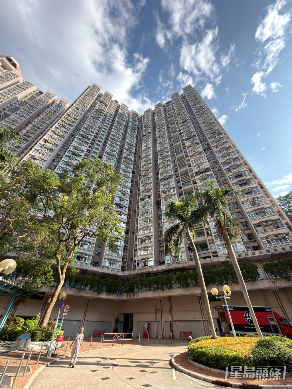 鳳德邨發生企圖謀殺案。梁國峰攝 鳳德邨發生企圖謀殺案。梁國峰攝