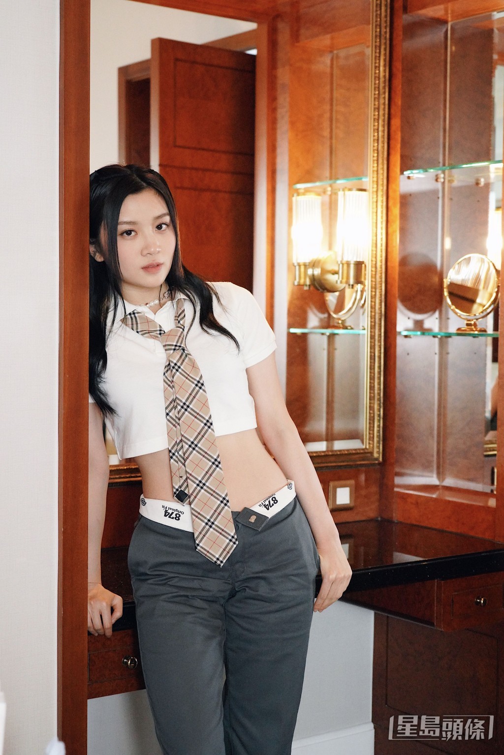 女團COLLAR成員candy。