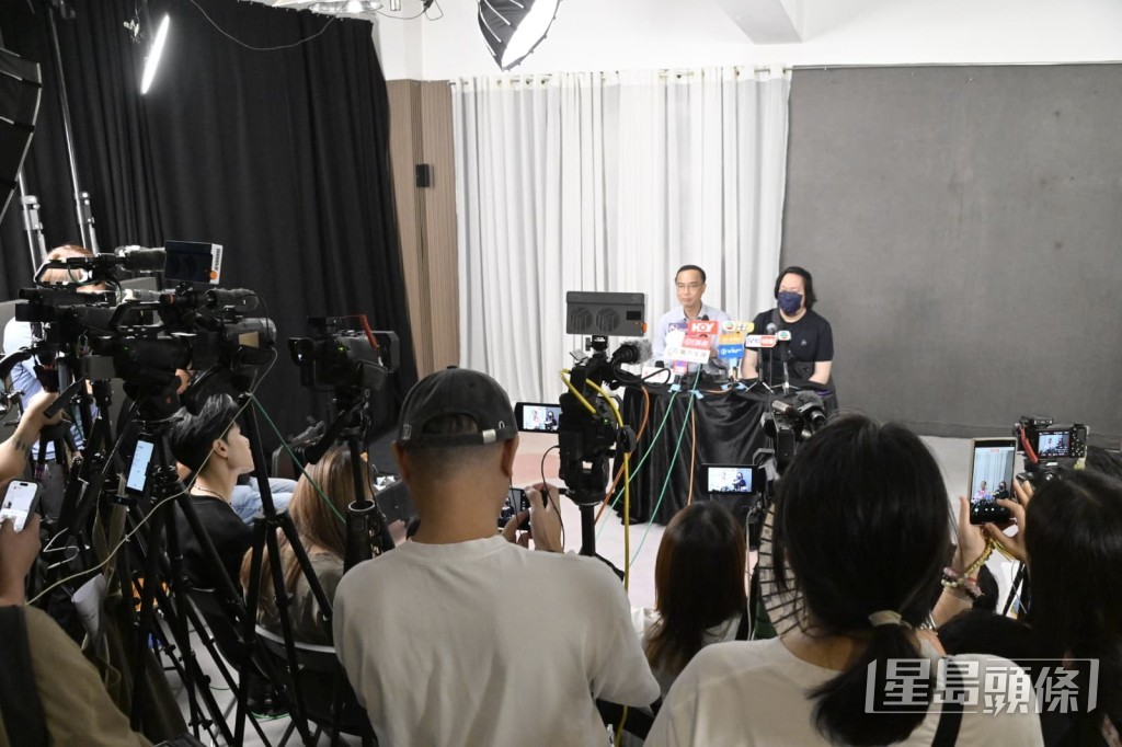 鍾志光代為澄清黎彼得沒有經濟困難，指對方從未向他借過一毫子。