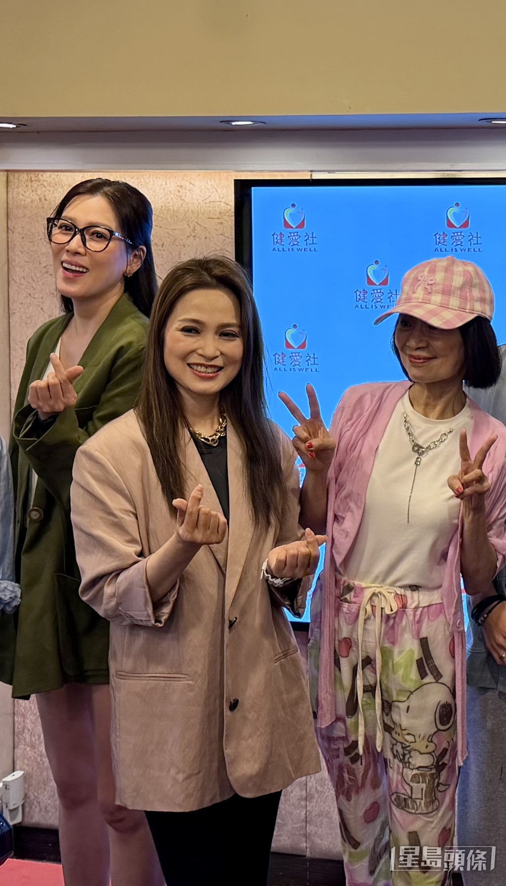 三太樊亦敏受歡迎。 三太樊亦敏受歡迎。