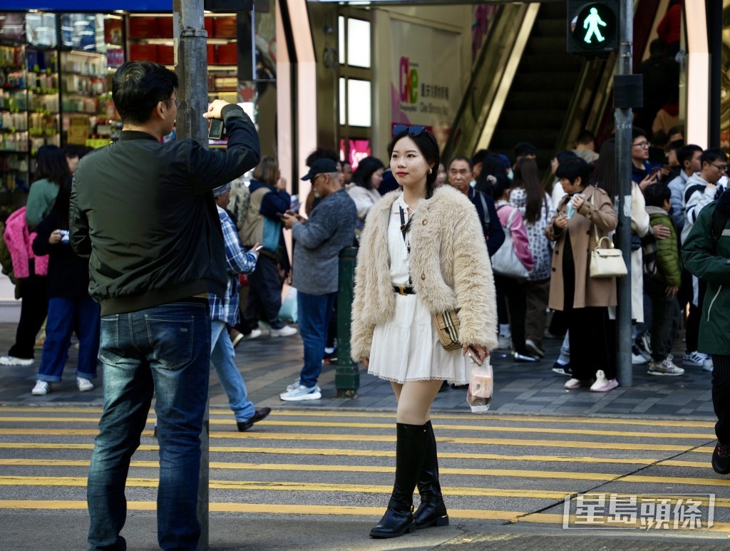 今日（18日）正午时分，本港大部分地区气温较昨日（17日）低4至6°C左右。资料图片