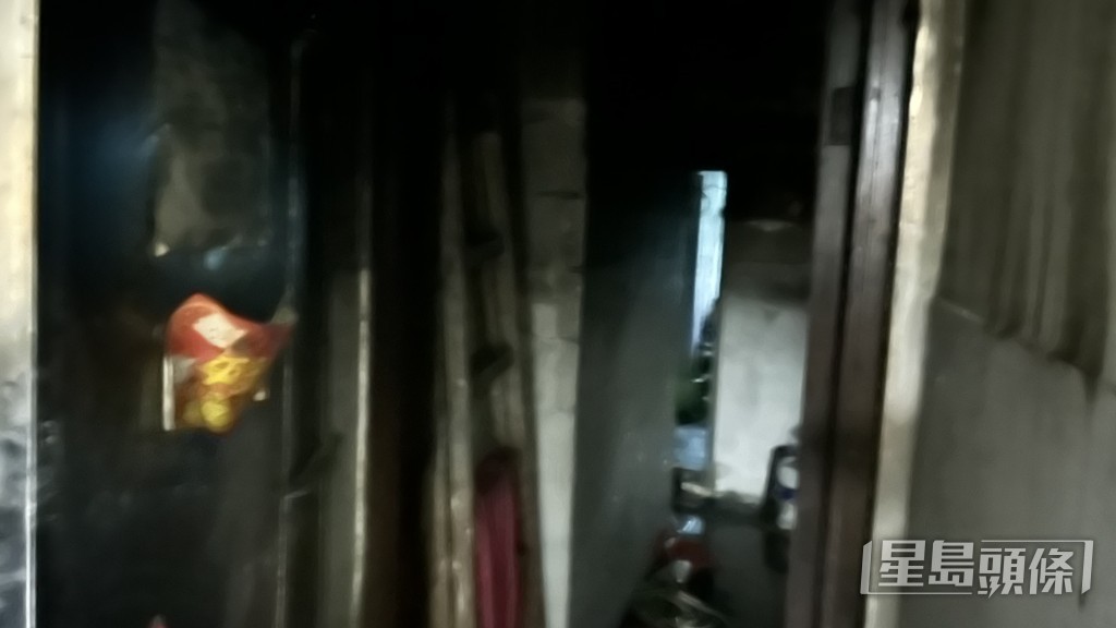 單位嚴重熏黑。