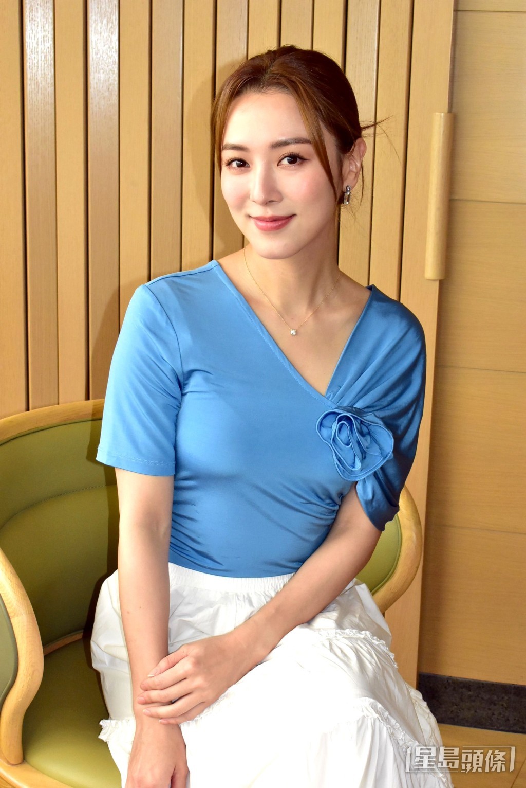 現實版的Venus幾靚女啫。