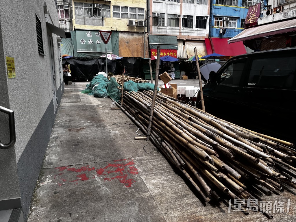 旺角南頭街亦有亂拋垃圾問題。 旺角南頭街亦有亂拋垃圾問題。