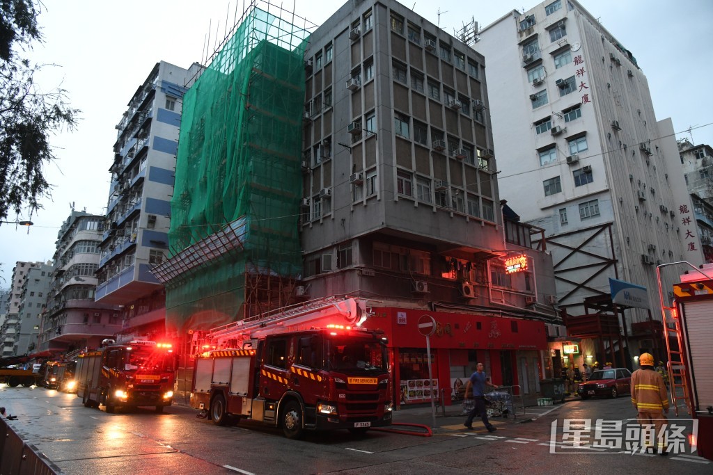 消防到場救熄。 消防到場救熄。