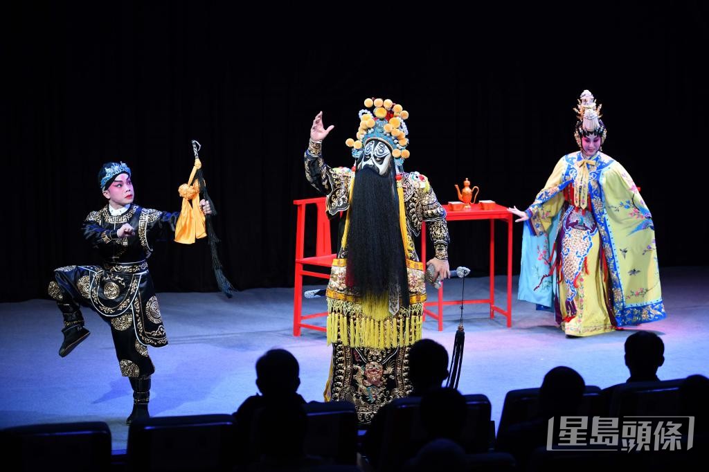 新编粤剧《霸王别姬》是戏曲中心的代表作。 新编粤剧《霸王别姬》是戏曲中心的代表作。