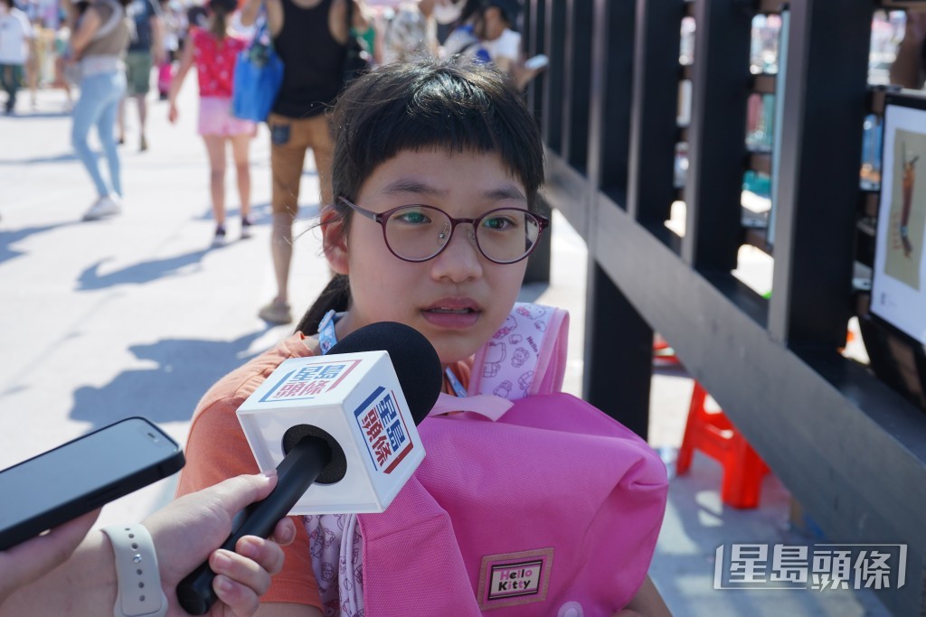 梁先生的外孫女。葉偉豪攝 梁先生的外孫女。葉偉豪攝