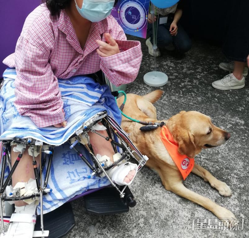 患「軟骨發育不全症」的少女Aria,希望當局資助使用新藥,讓未來的患者受惠。 患「軟骨發育不全症」的少女Aria,希望當局資助使用新藥,讓未來的患者受惠。