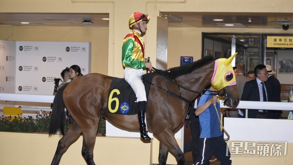 「智勇名駒」前季在同程贏得三場頭馬。