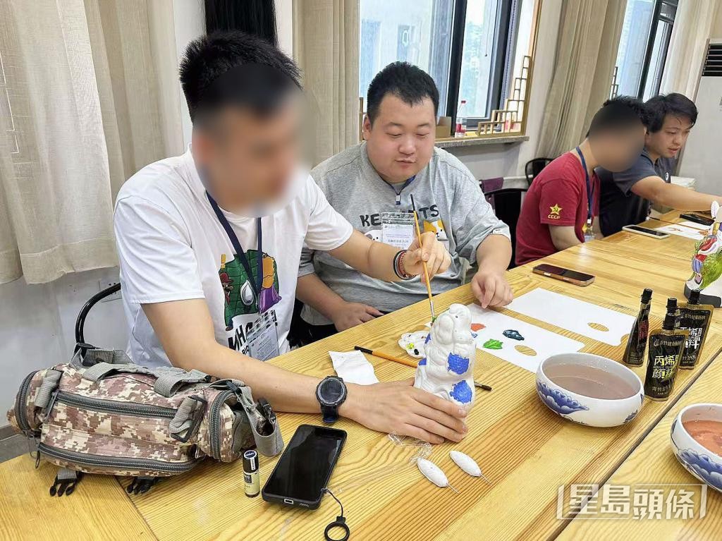 「香港自閉症聯盟」帶SEN青年至北京交流。 受訪者提供 「香港自閉症聯盟」帶SEN青年至北京交流。 受訪者提供