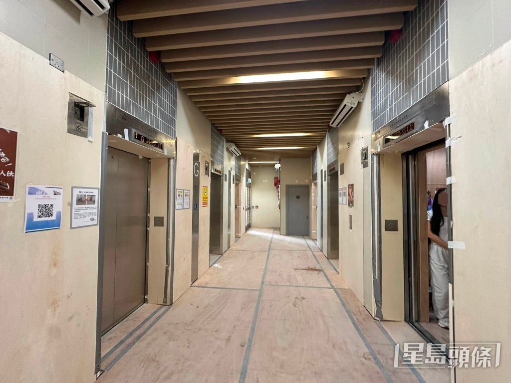 東涌新落成的雋東邨(相片:新民黨離島區域發展主任曾昭浴@翔東/雋東/迎東街坊互助群facebook) 東涌新落成的雋東邨(相片:新民黨離島區域發展主任曾昭浴@翔東/雋東/迎東街坊互助群facebook)