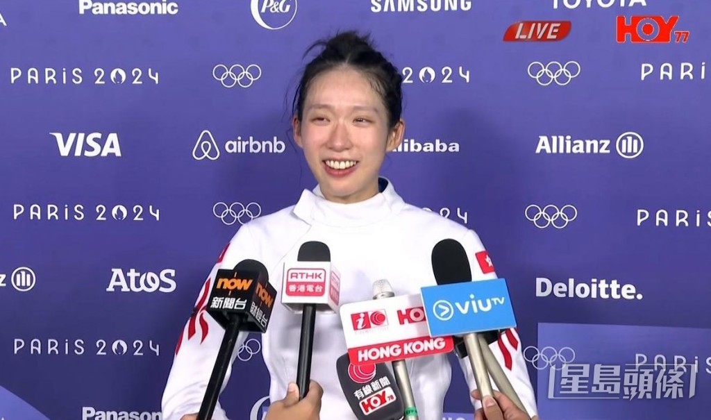 江旻憓成為女子重劍世一唔容易。 江旻憓成為女子重劍世一唔容易。