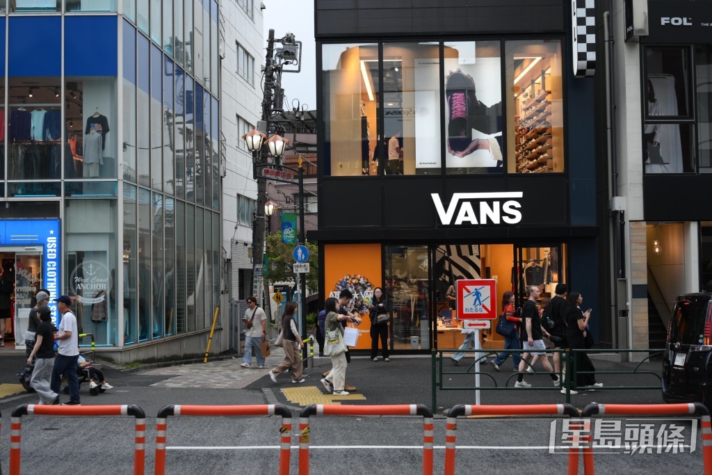 澀谷的Uniqlo、GU、Vans及H&M等連鎖服裝品牌，全數支援八達通PayPay支付。