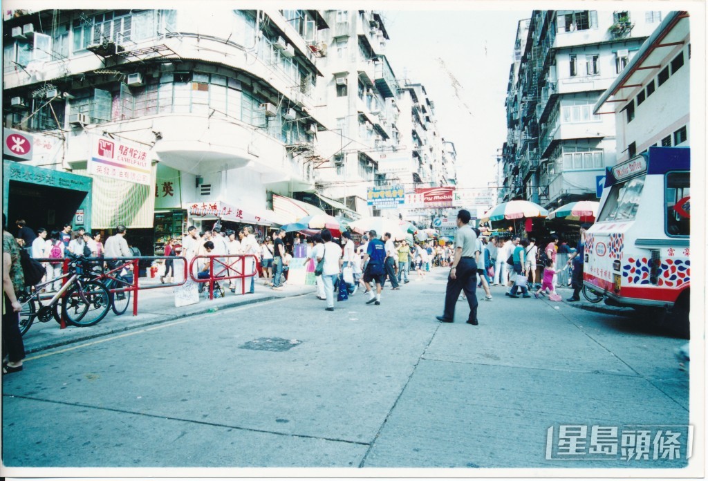 雪糕车在70年代开始，在香港不同地区游走。资料图片