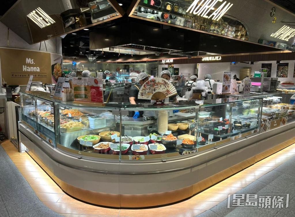 食店添置爐具的成本約佔店舖整體裝潢費用的20%。 受訪者提供 食店添置爐具的成本約佔店舖整體裝潢費用的20%。 受訪者提供