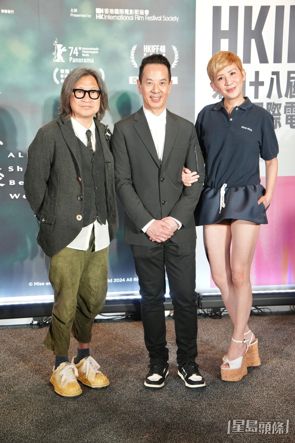 吳君如同陳可辛一起出席導演楊曜愷新作《從今以後》首映，為他打氣。