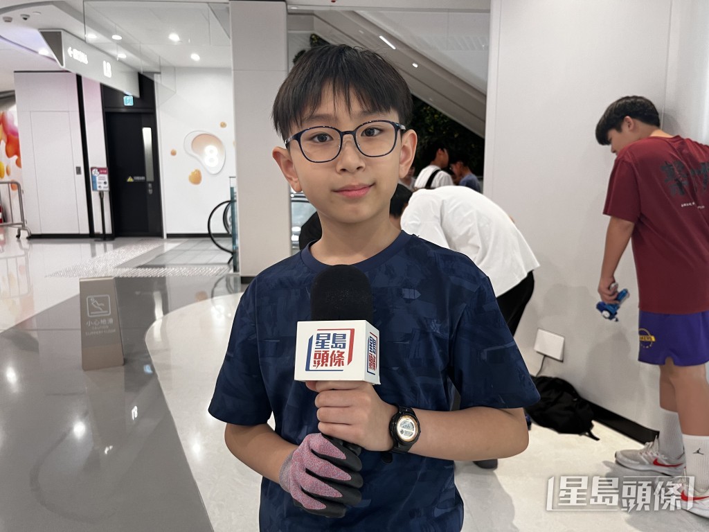 十歲的鋒鋒接觸爆旋陀螺至今已有三、四年。