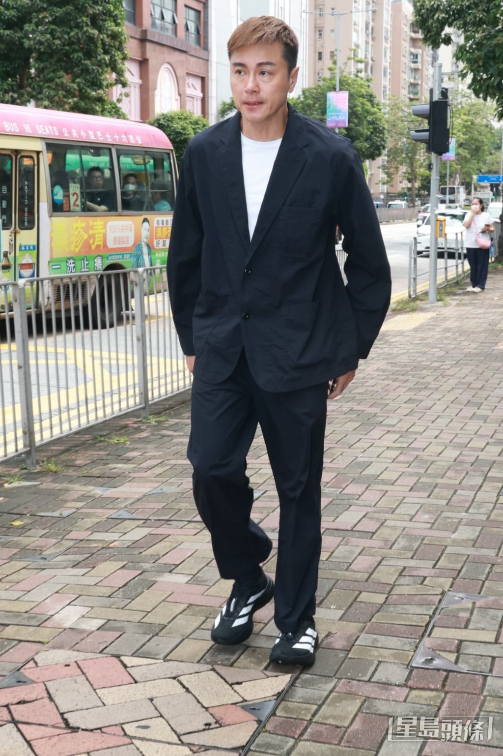 黄浩然
