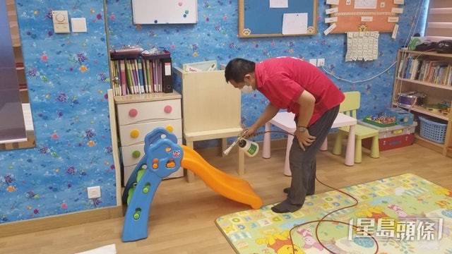 公司專門負責去甲醛的工作。 公司專門負責去甲醛的工作。