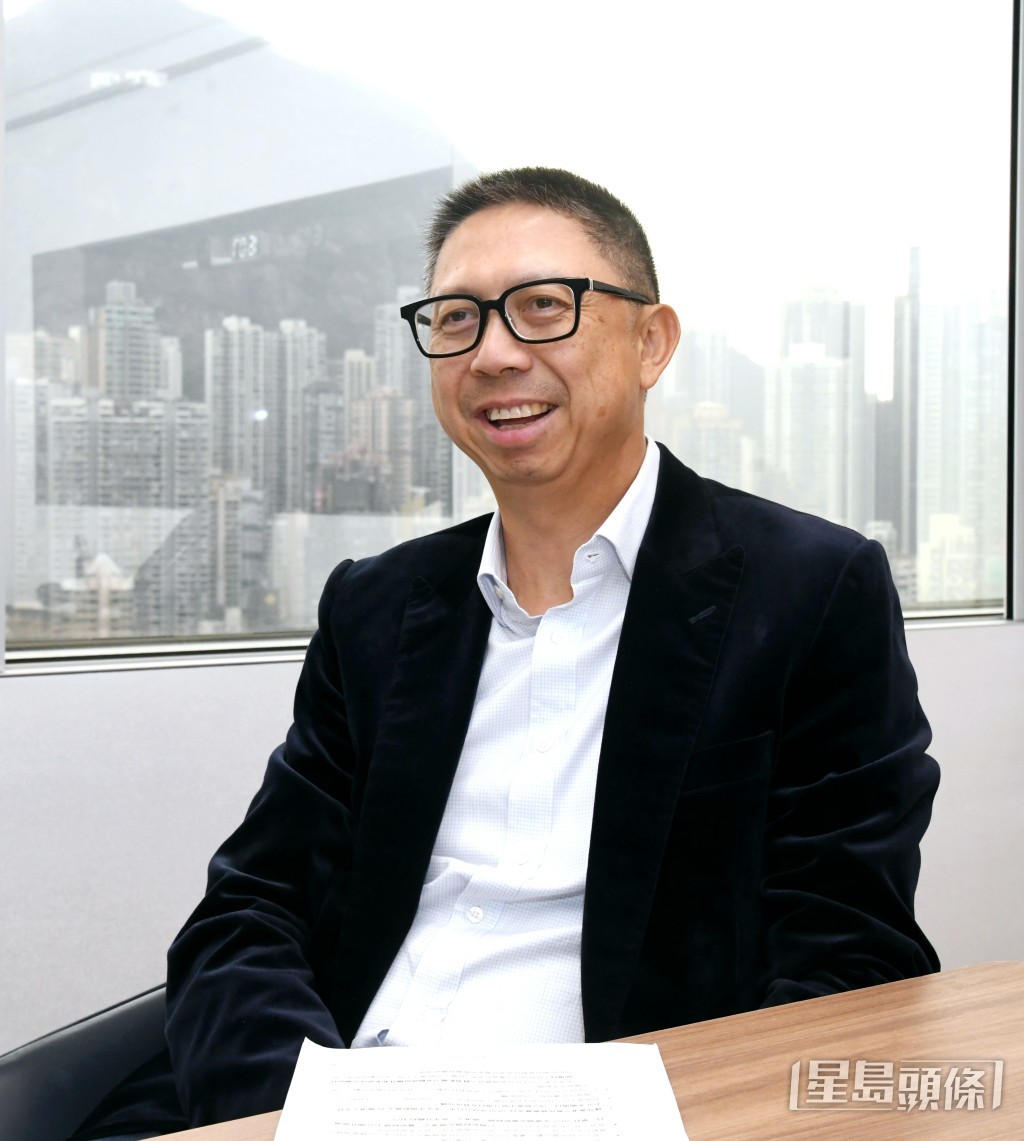 周冠英相信，港交所与本港商界的紧密连系有助照顾者关怀计划的推行。 何健勇 摄