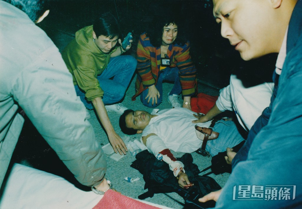 1993年太平館劫案警方與歹徒在街頭駁火，更有警察受傷。