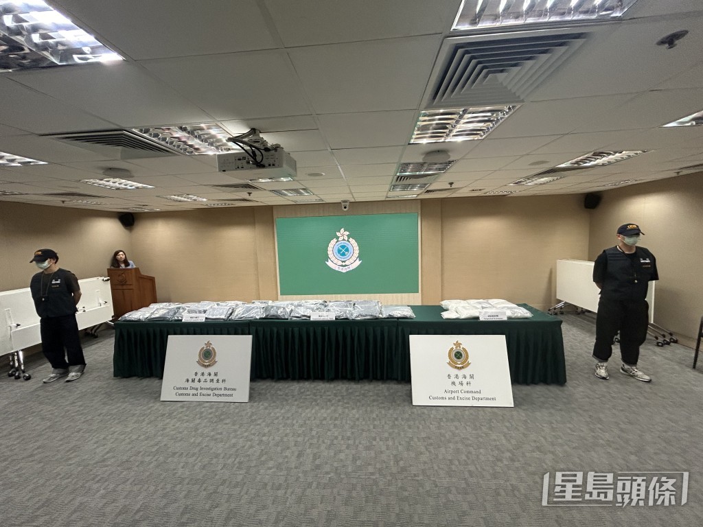 海關展示所得證物。曾志恆攝