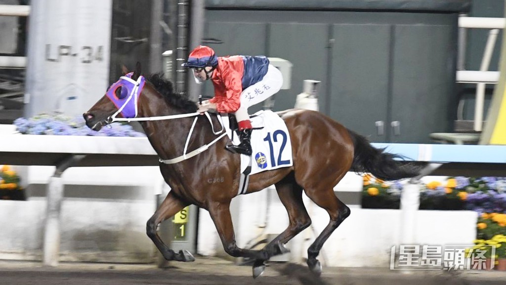 「爆熱」上仗終於取得在港首場勝利。