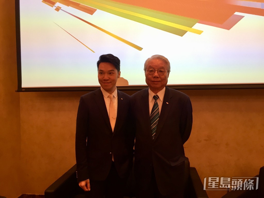 王賢誌是富三代,與父親王忠桐都是王氏港建家族後人。 王賢誌是富三代,與父親王忠桐都是王氏港建家族後人。