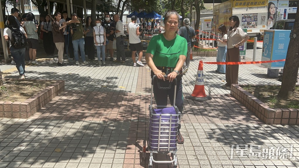 林女士坦言百般滋味在心頭。楊偉亨攝