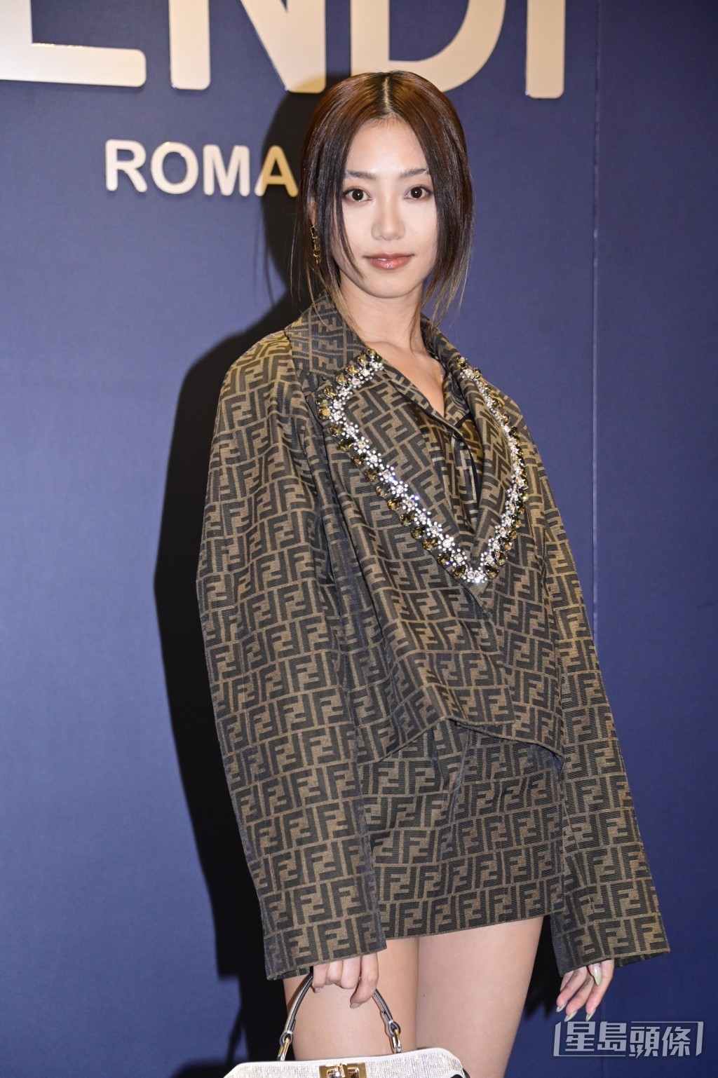不過陳凱詠坦言忙新碟而沒時間煲劇,仍未看真人版《海賊王》。 不過陳凱詠坦言忙新碟而沒時間煲劇,仍未看真人版《海賊王》。