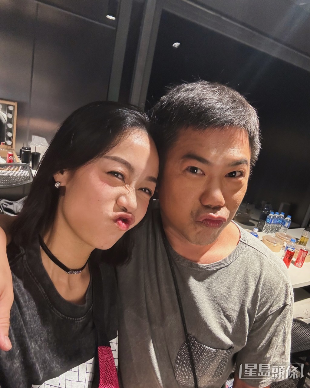 黃心穎和泥鯭常晒幸福。 黃心穎和泥鯭常晒幸福。