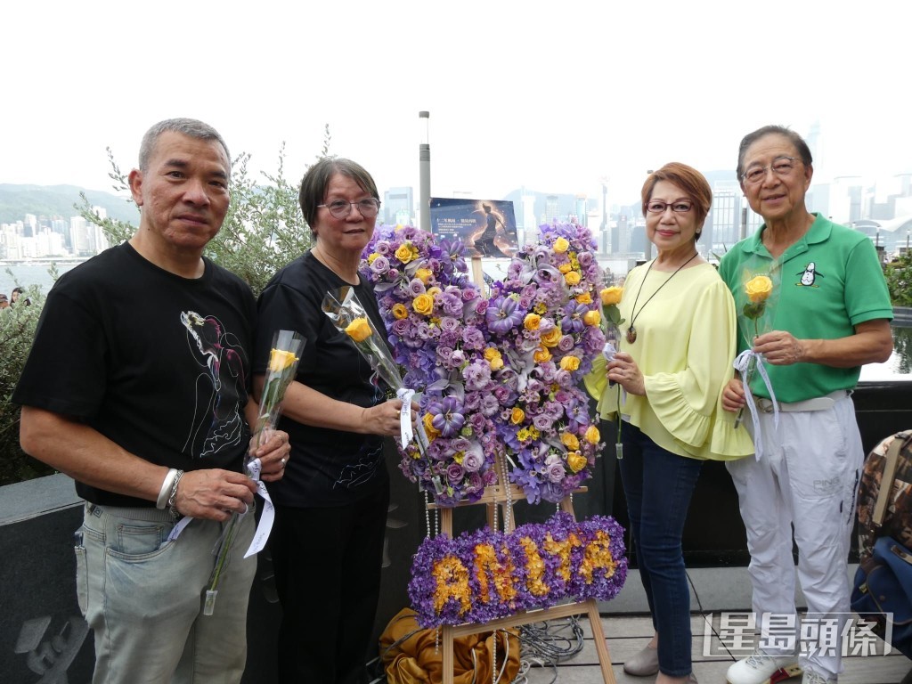 林威廉師傅(左起)、「芳心薈」會長Eva、車淑梅及張文新。 林威廉師傅(左起)、「芳心薈」會長Eva、車淑梅及張文新。