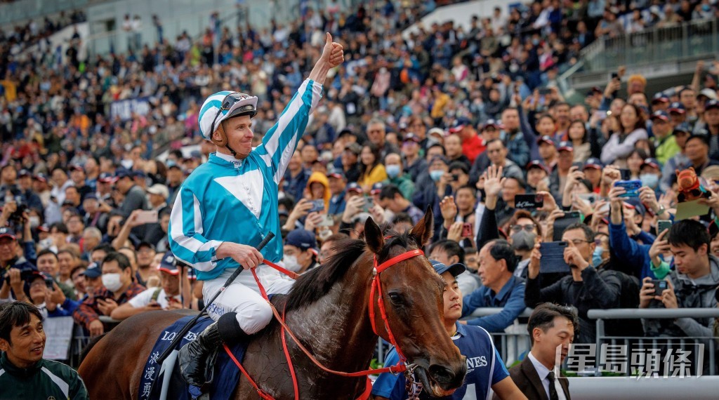 麥道朗榮膺2025年浪琴全球最佳騎師。