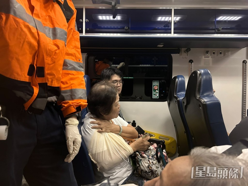 多人輕傷送院。 多人輕傷送院。