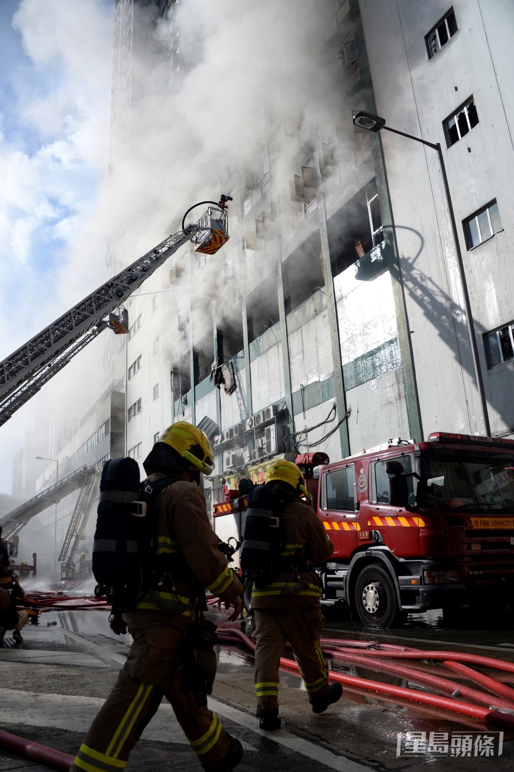 2016年牛頭角道淘大工業村迷你倉四級大火，歷時108小時。