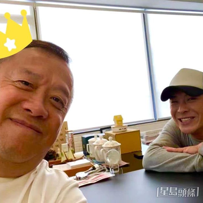 梁思浩在圈中有不少老友。