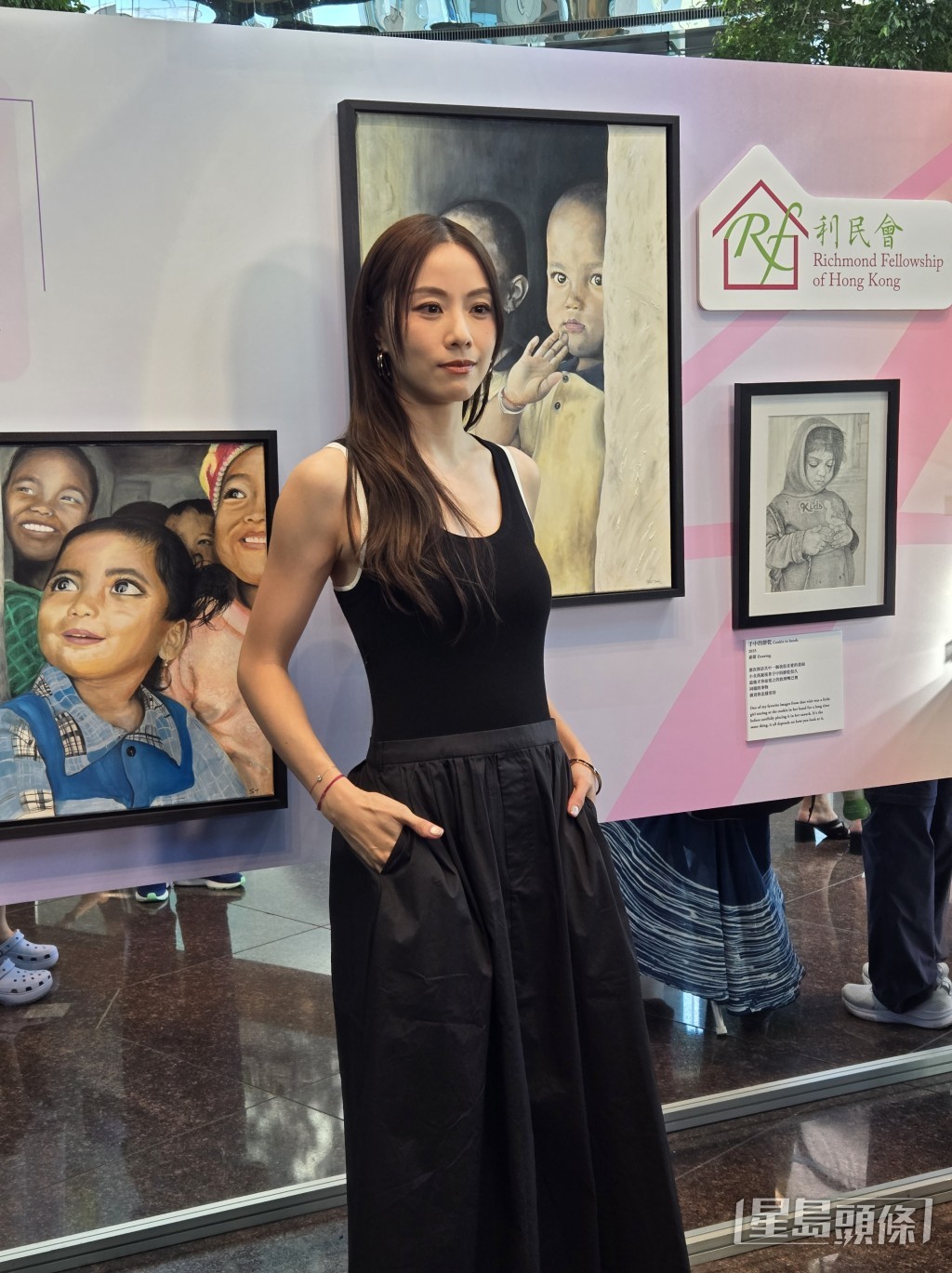 鄧麗欣見好友批評傅穎性格感詫異，其表示對方言行不代表她立場。