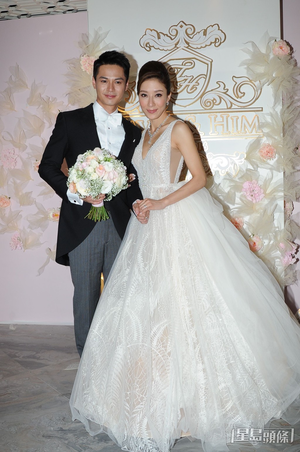 楊茜堯與羅子溢2016年10月在港舉行結婚儀式。