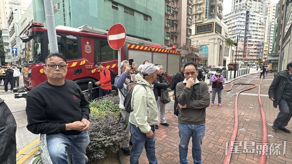 部分市民自行疏散。