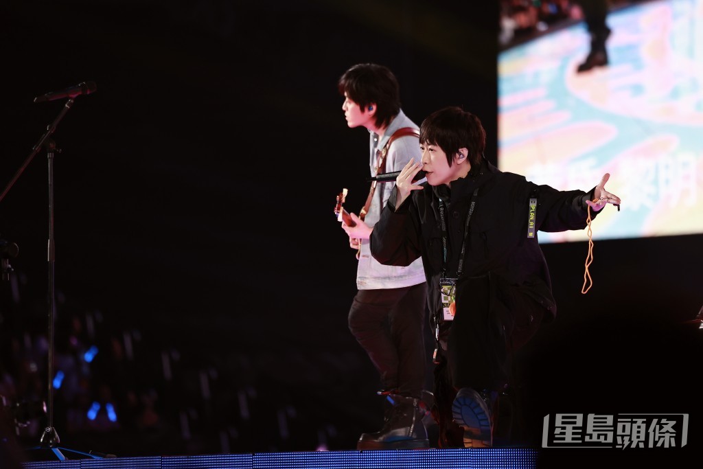 阿信冇欺場。 阿信冇欺場。