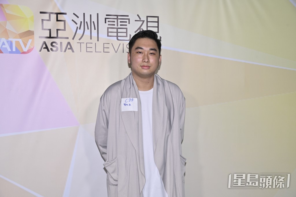 劉青雲侄仔劉凱浚去年以19歲之齡，報名參加亞視電視為新劇及節目招募演員試鏡。