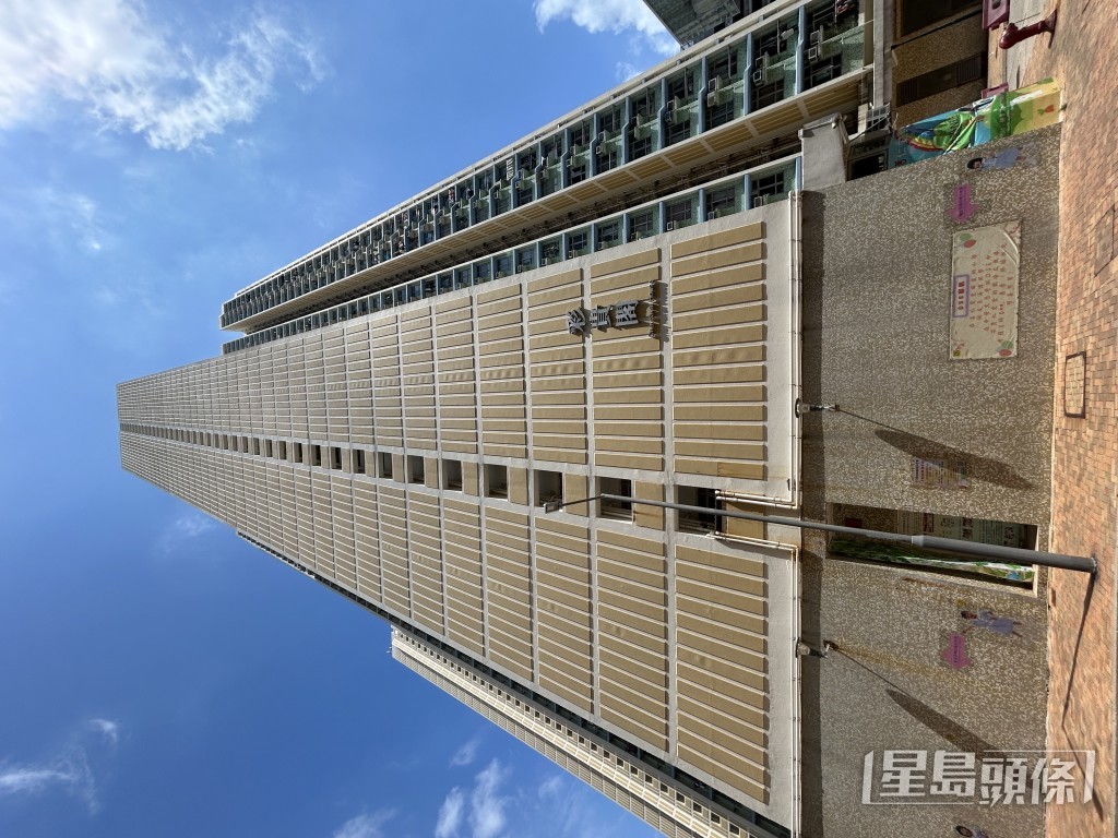 彩明苑彩貴閣揭發獨居長者倒斃事件。