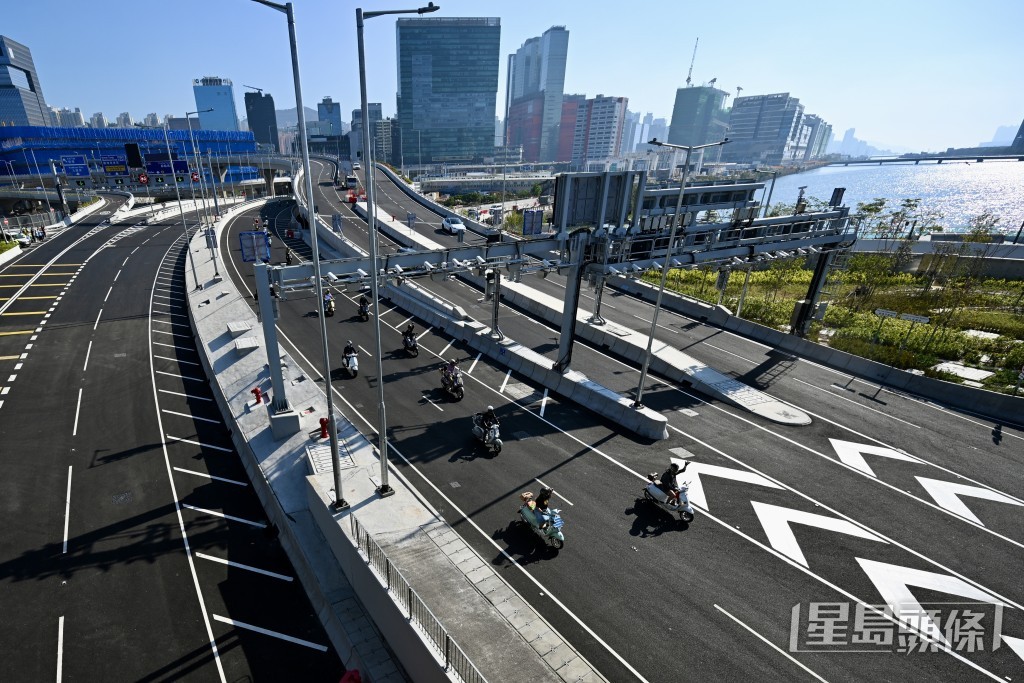 車速限制為每小時80公里。