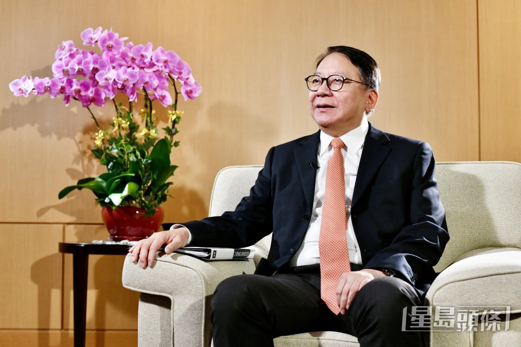 身兼大學城籌劃及建設組組長的政務司司長陳國基。